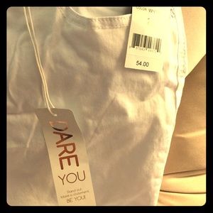 White skinny jeans